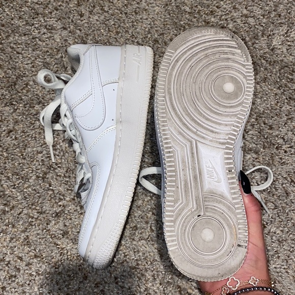 Nike white Air Force 1’s - Picture 9 of 9